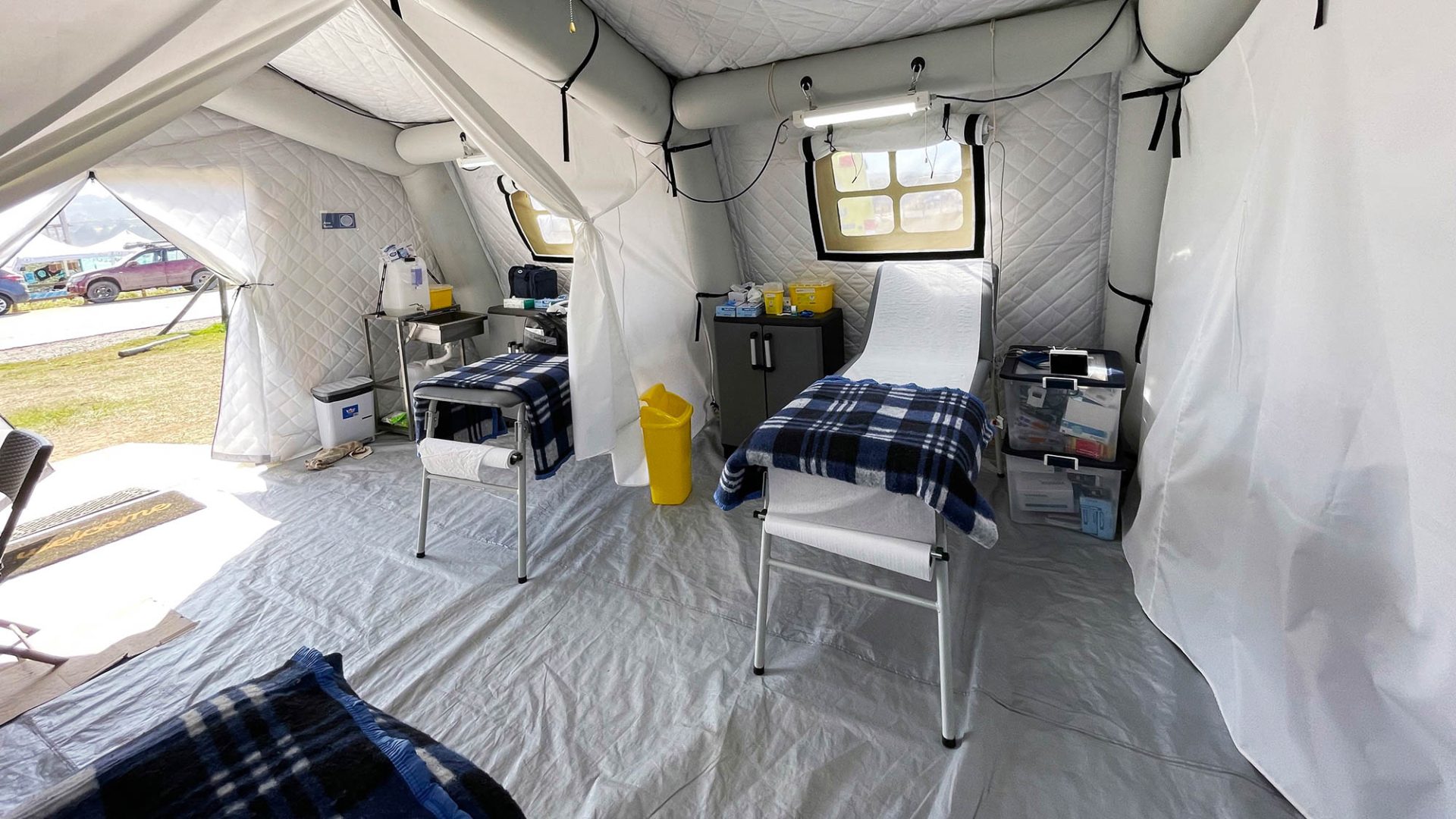 Puesto de atención médica-3